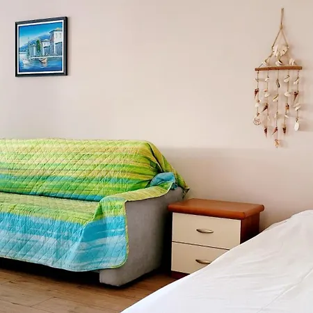 Near Apartment. Appartamento Golem (Tirana)